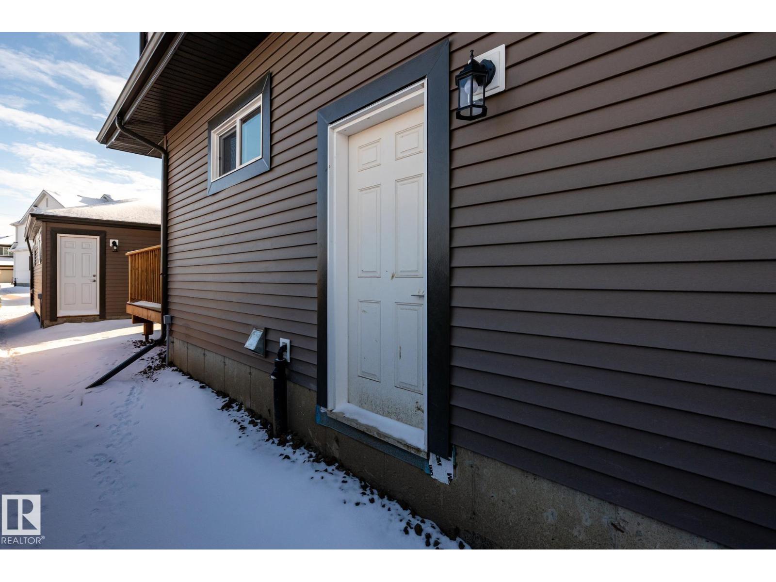 303 27 St Sw, Edmonton, Alberta  T6X 3H9 - Photo 2 - E4465156