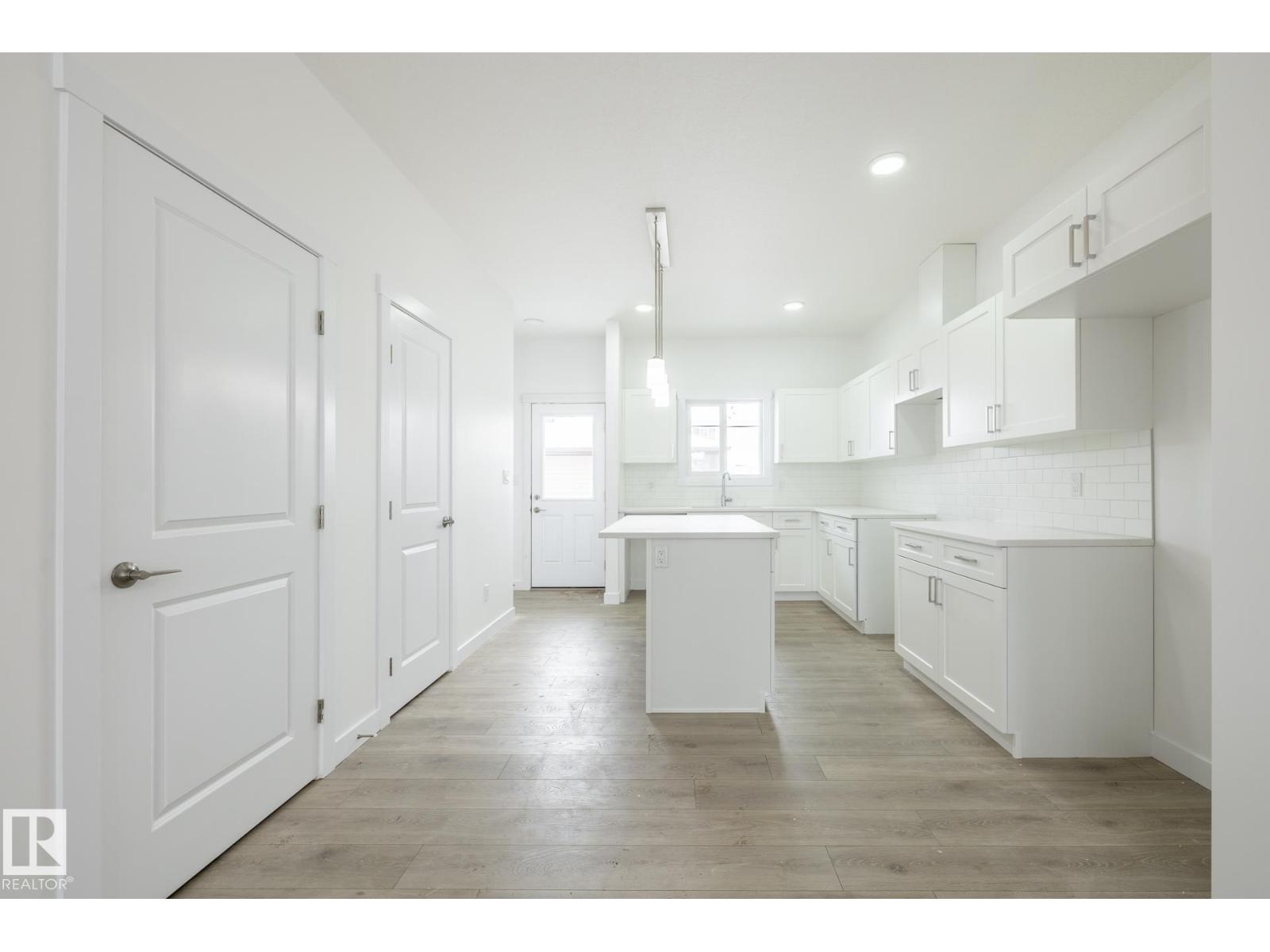 303 27 St Sw, Edmonton, Alberta  T6X 3H9 - Photo 13 - E4465156