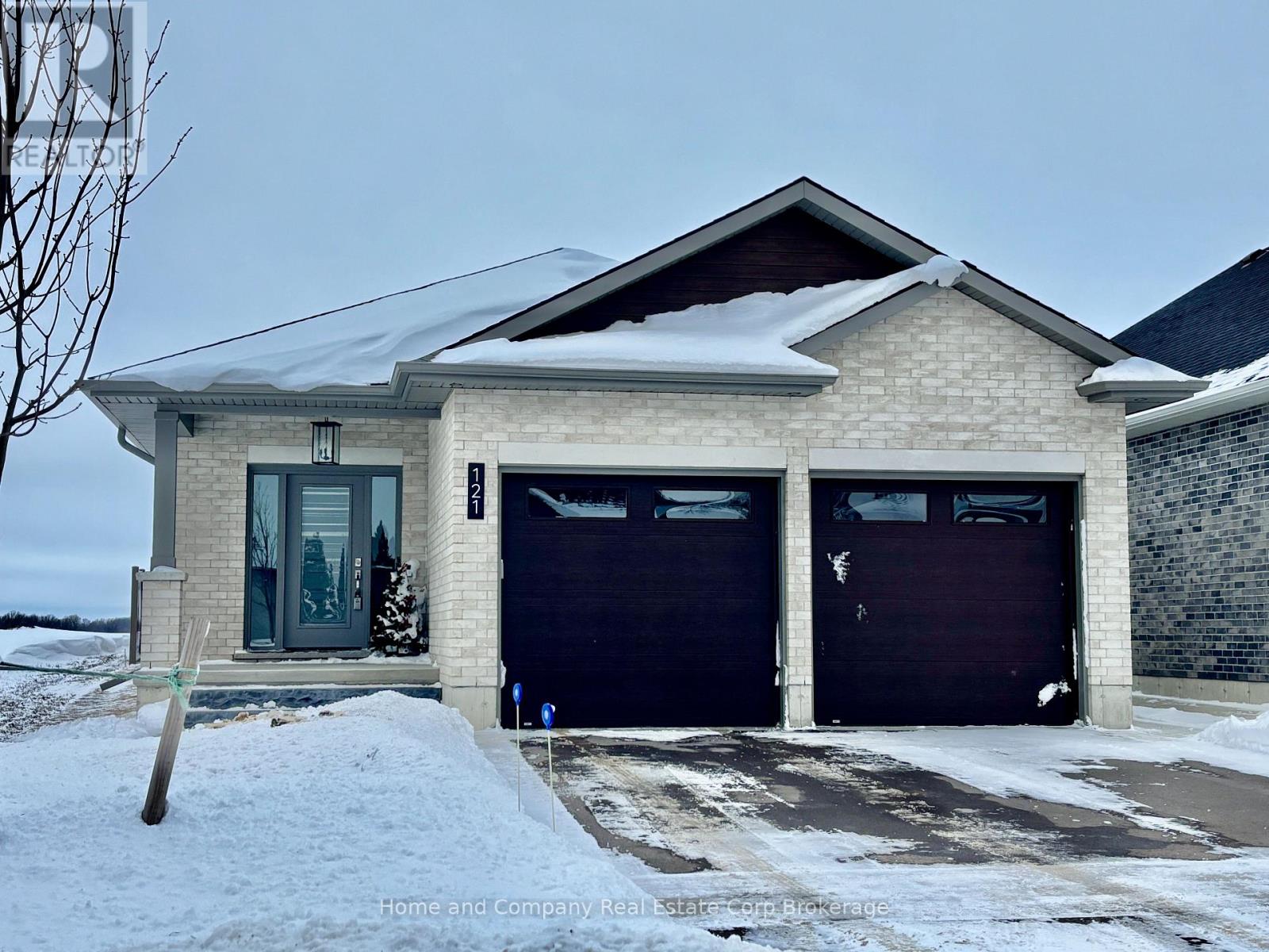 121 GLASS STREET, St. Marys, Ontario