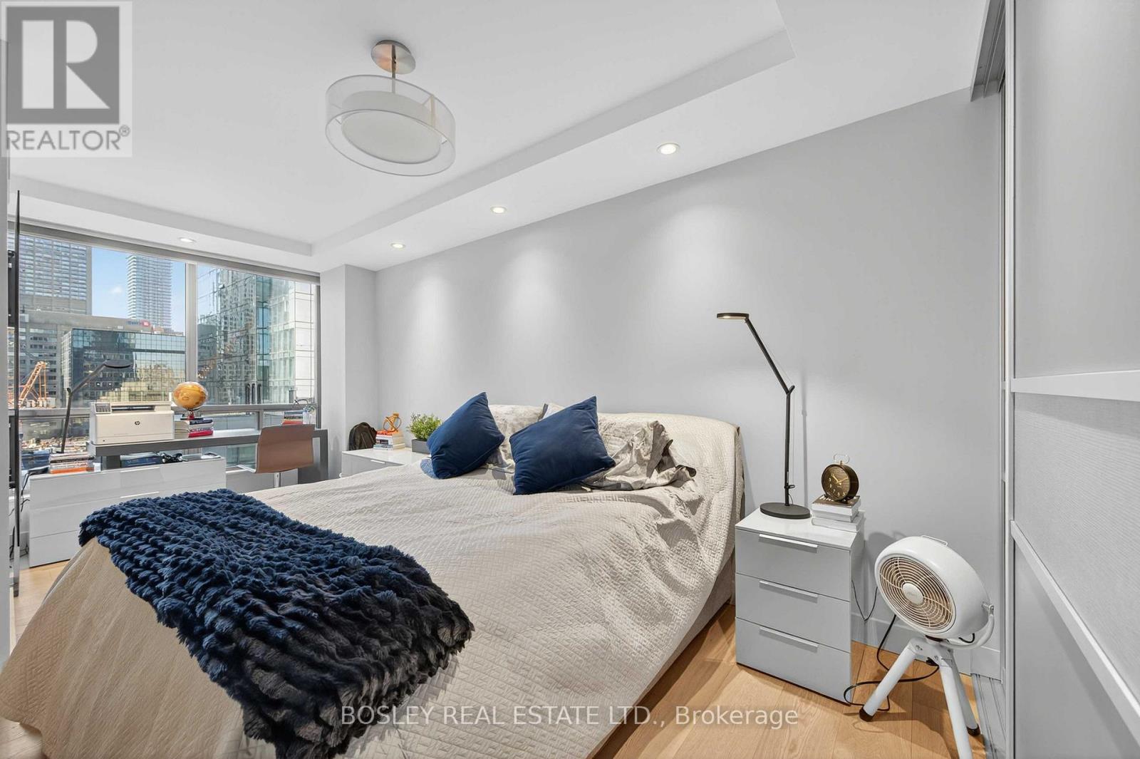 1502 - 40 Scollard Street, Toronto, Ontario  M5R 3S1 - Photo 13 - C12661744