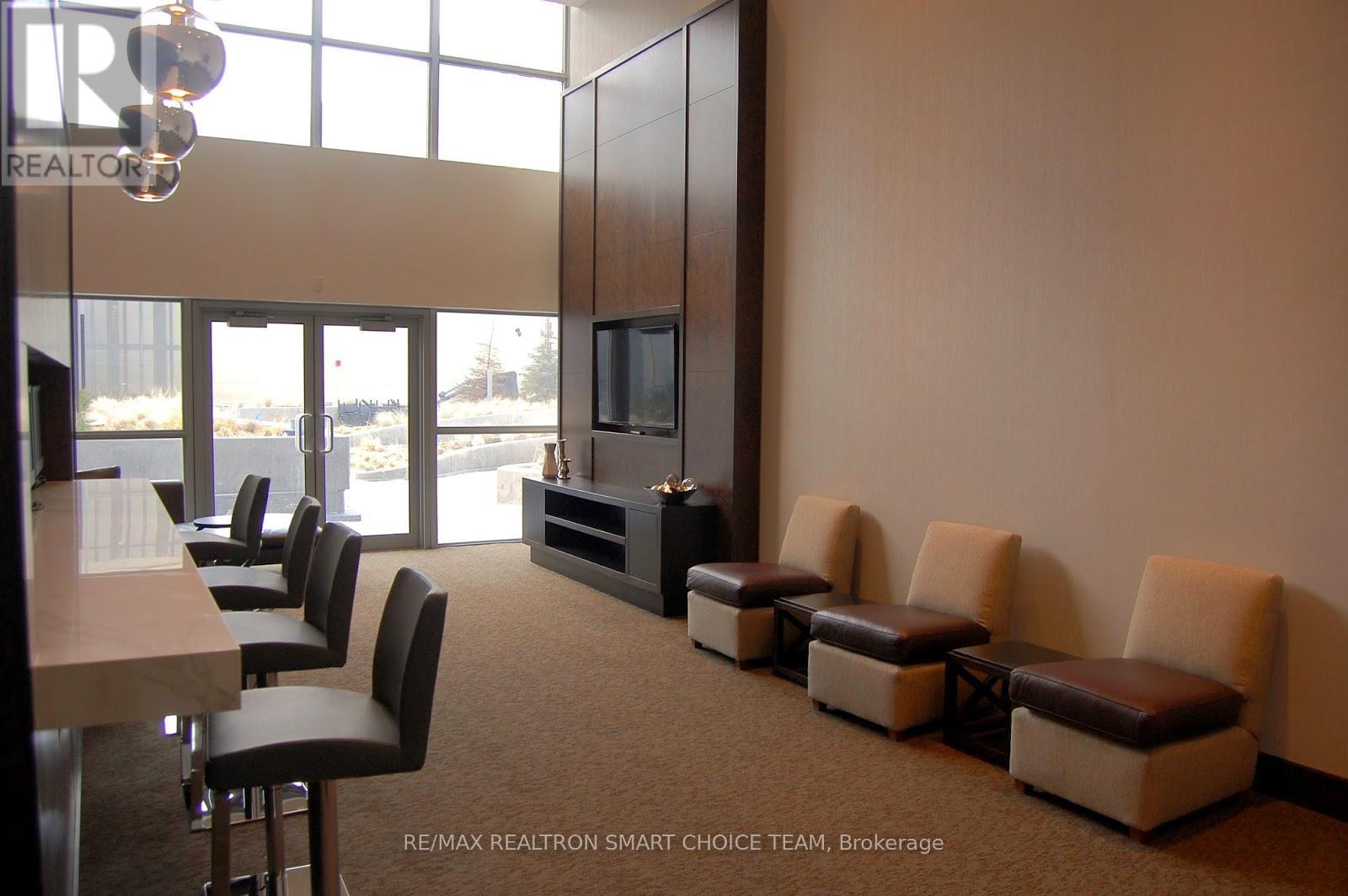 1914 - 386 Yonge Street, Toronto, Ontario  M5B 0A5 - Photo 19 - C12661872