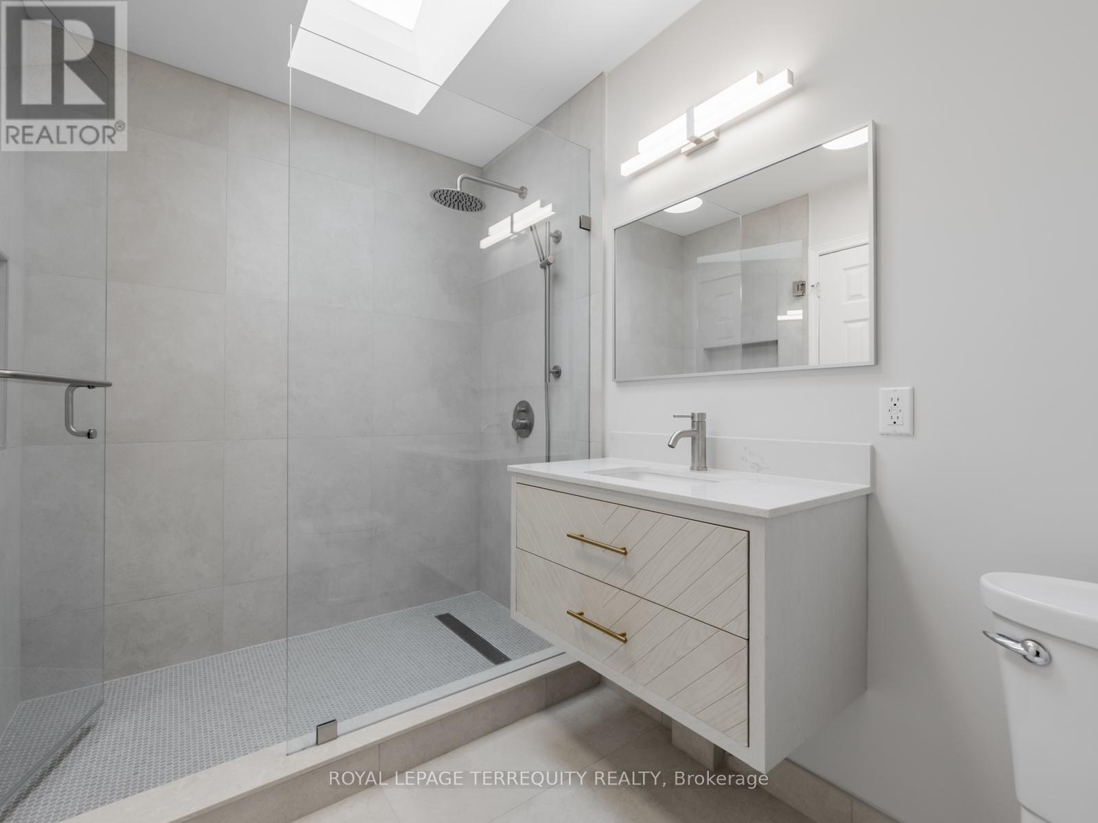 533 Soudan Avenue, Toronto, Ontario  M4S 1X1 - Photo 22 - C12661874