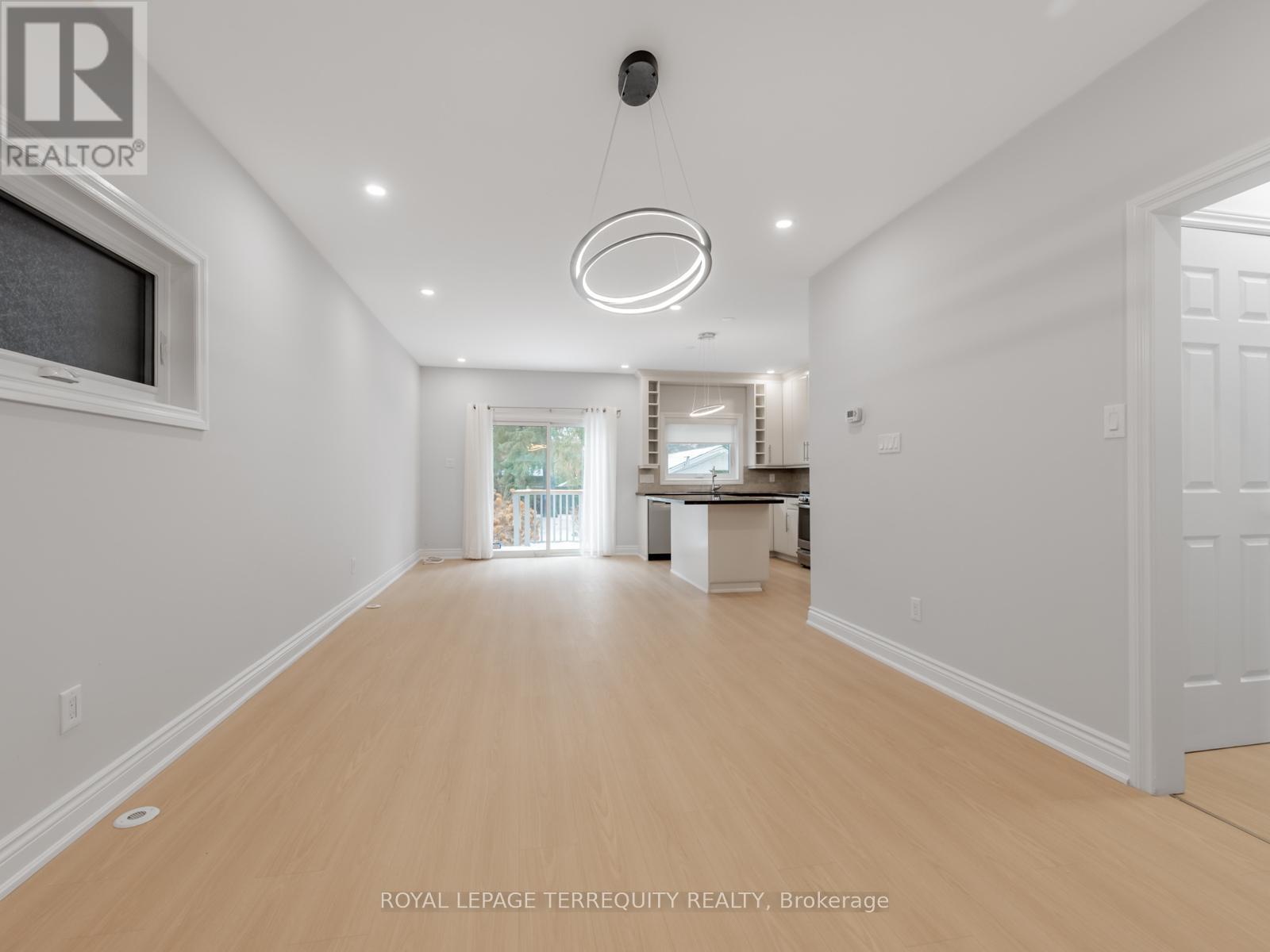 533 Soudan Avenue, Toronto, Ontario  M4S 1X1 - Photo 8 - C12661874