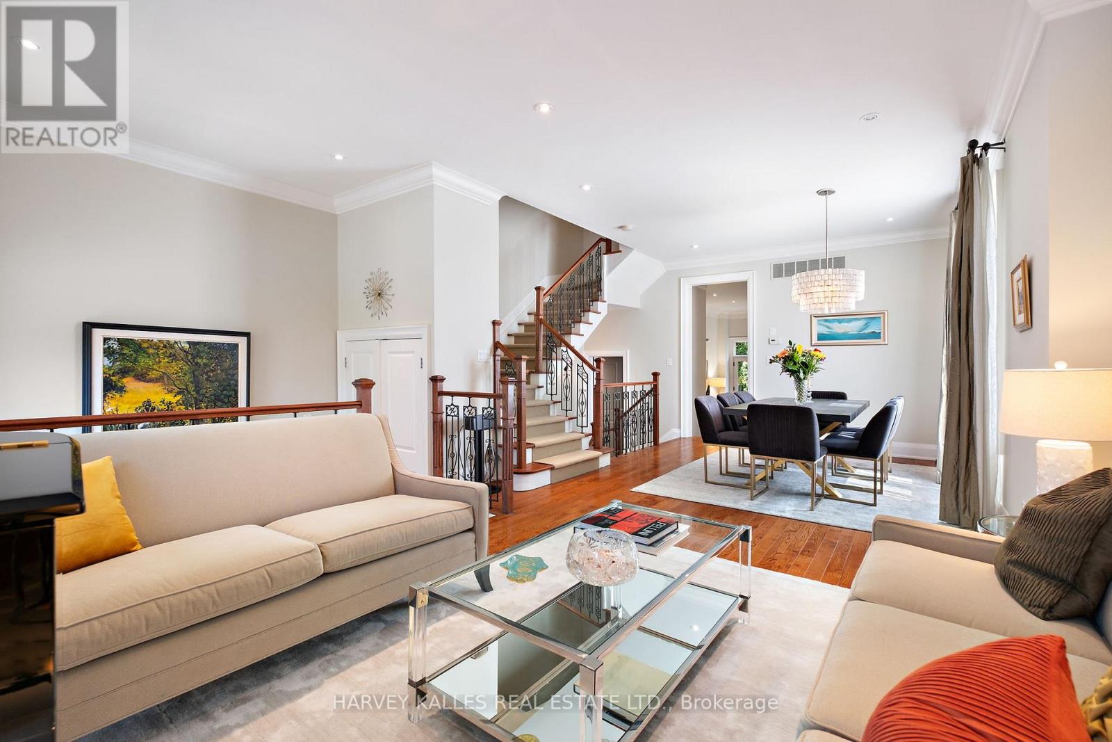 487 Spadina Road, Toronto, Ontario  M5P 2W6 - Photo 6 - C12661892