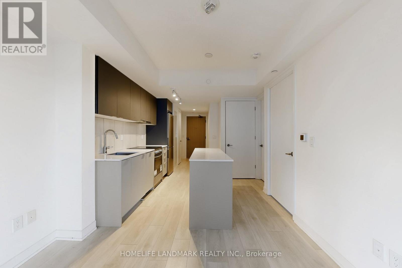 801 - 8 Tippett Road, Toronto, Ontario  M3H 0E7 - Photo 11 - C12661976