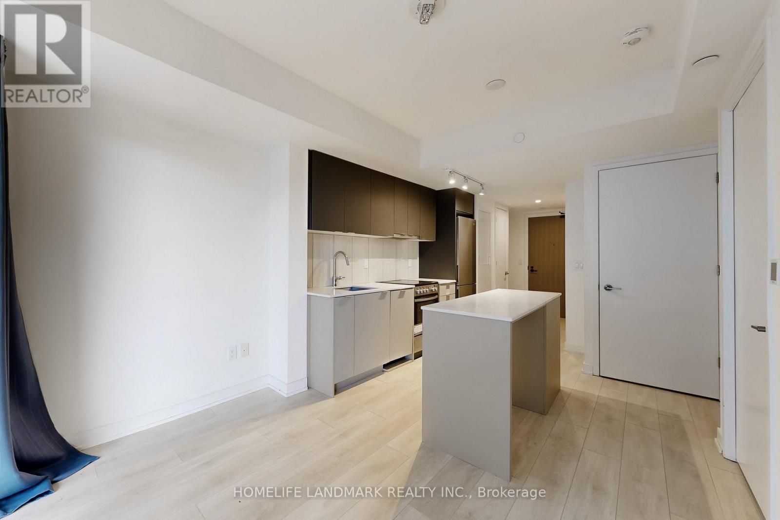 801 - 8 Tippett Road, Toronto, Ontario  M3H 0E7 - Photo 12 - C12661976