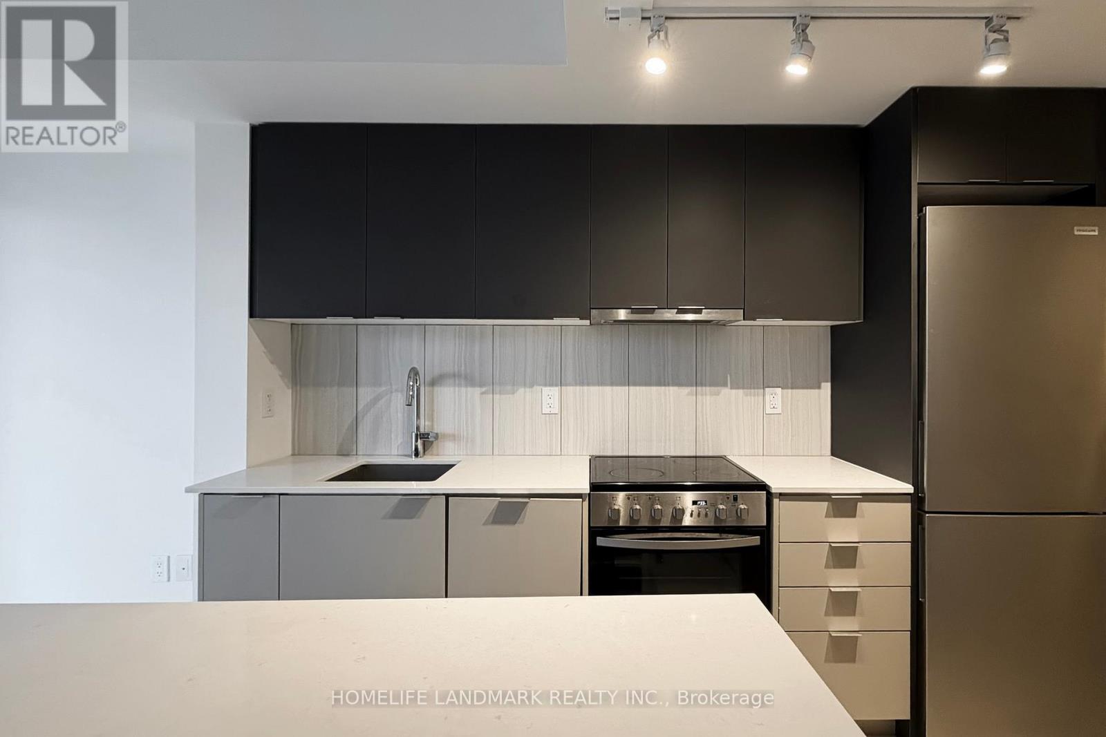 801 - 8 Tippett Road, Toronto, Ontario  M3H 0E7 - Photo 18 - C12661976