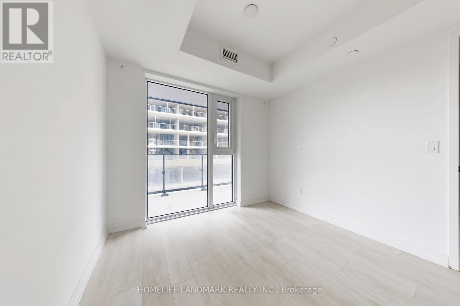 801 - 8 Tippett Road, Toronto, Ontario  M3H 0E7 - Photo 22 - C12661976