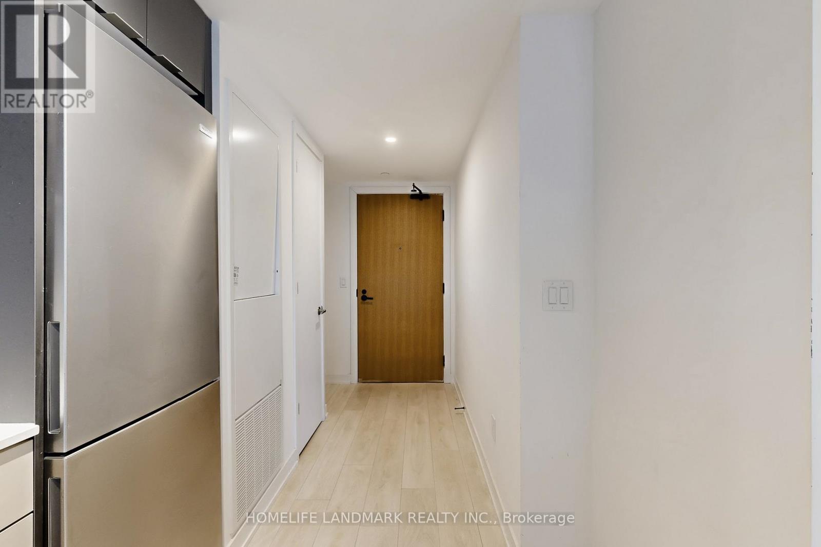 801 - 8 Tippett Road, Toronto, Ontario  M3H 0E7 - Photo 26 - C12661976