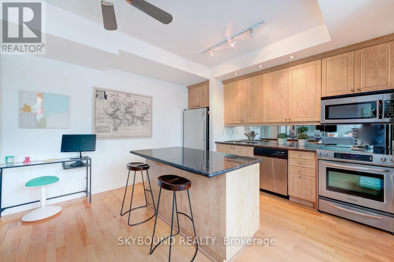 525 - 900 Mount Pleasant Road, Toronto, Ontario  M4P 3J9 - Photo 5 - C12662026