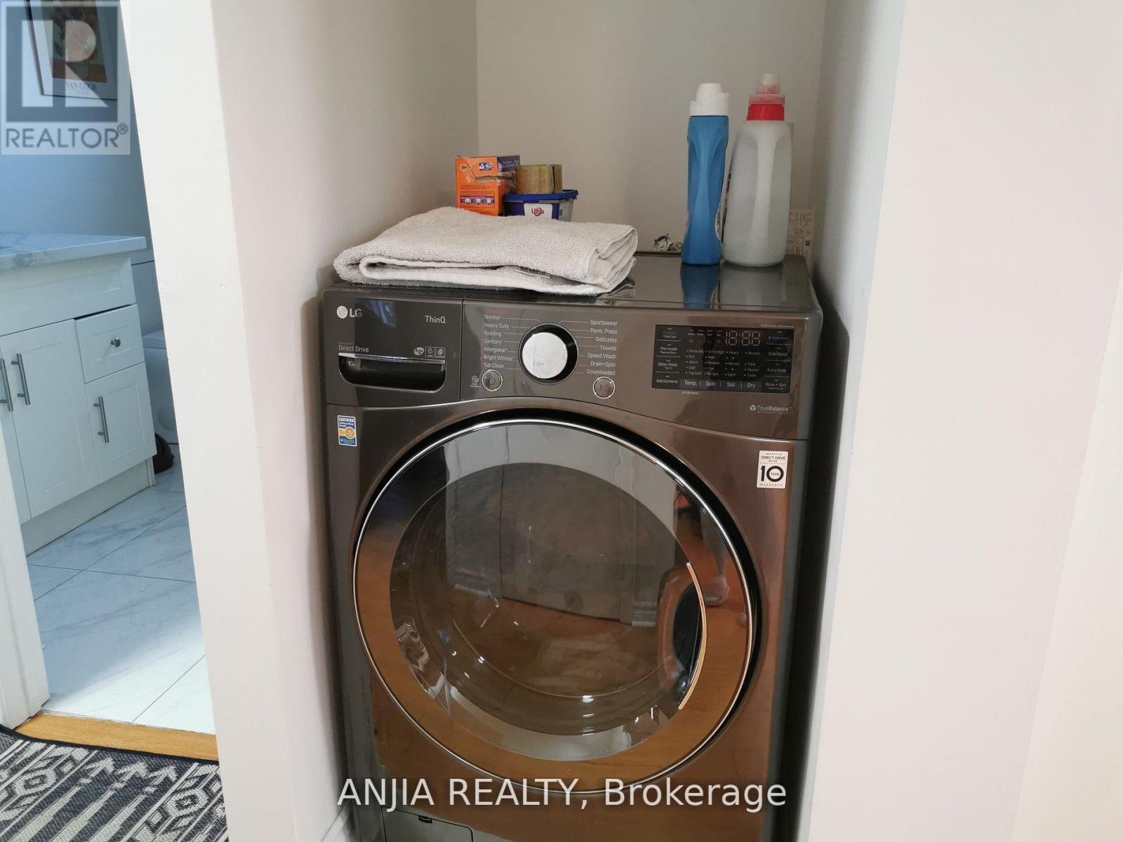 Unit 3 Bedroom 3 - 256 Homewood Avenue, Toronto, Ontario  M2R 2N3 - Photo 18 - C12662092