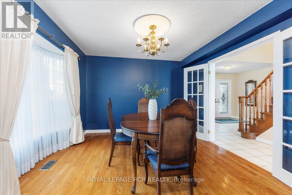 38 Chipperfield Crescent, Whitby, Ontario  L1R 1N9 - Photo 12 - E12661916