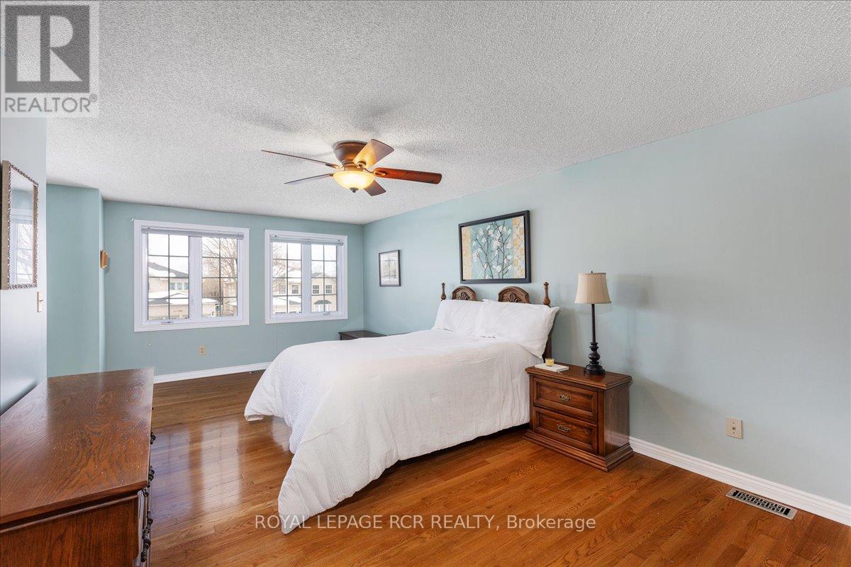 38 Chipperfield Crescent, Whitby, Ontario  L1R 1N9 - Photo 20 - E12661916