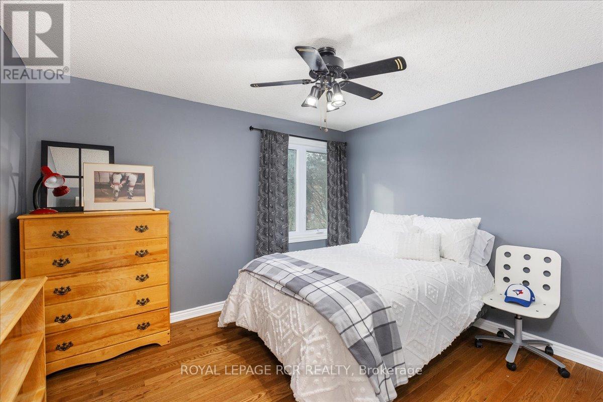 38 Chipperfield Crescent, Whitby, Ontario  L1R 1N9 - Photo 26 - E12661916