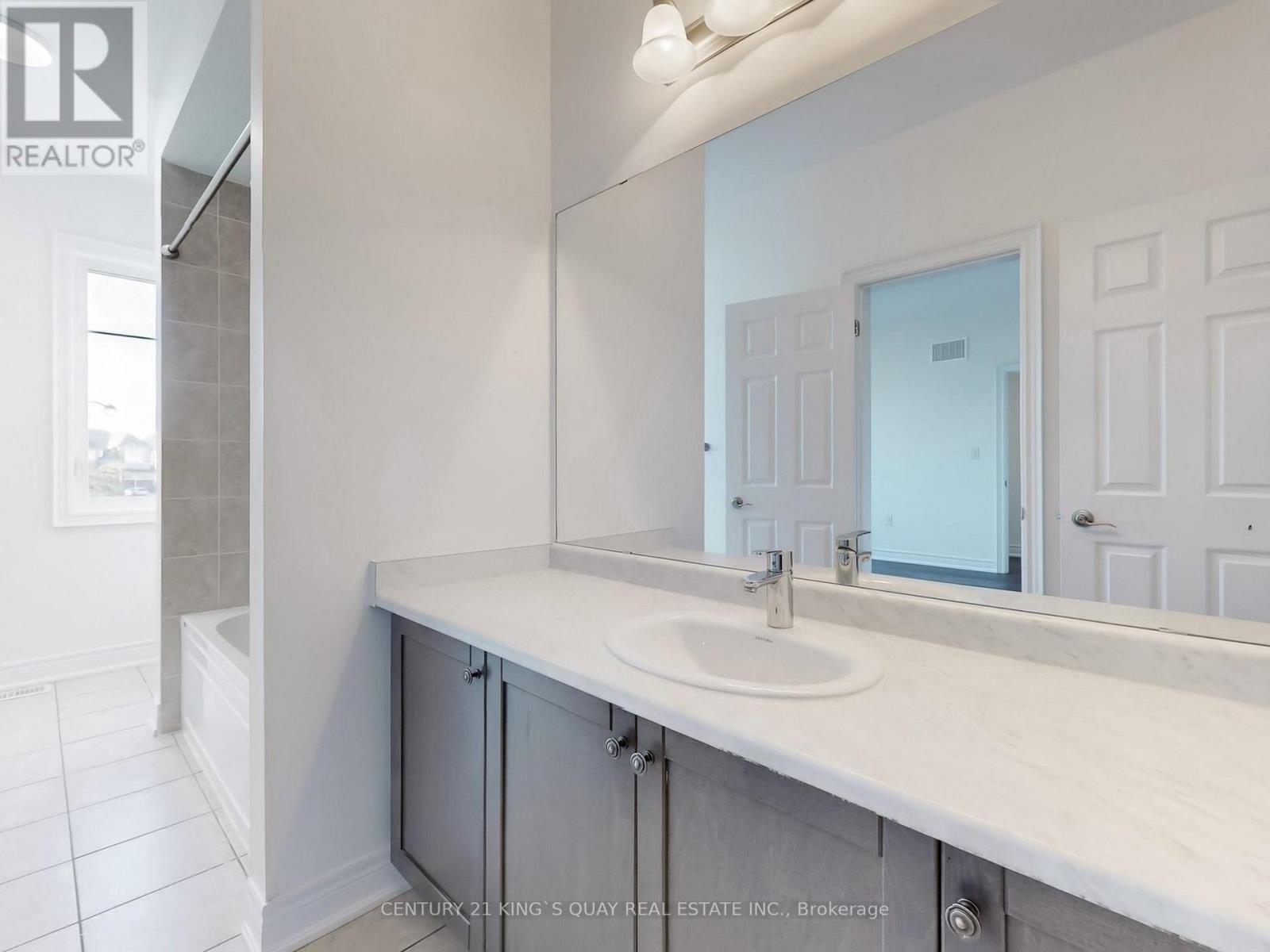 41 Torrey Pines Road, Vaughan, Ontario  L4H 3X9 - Photo 32 - N12661798