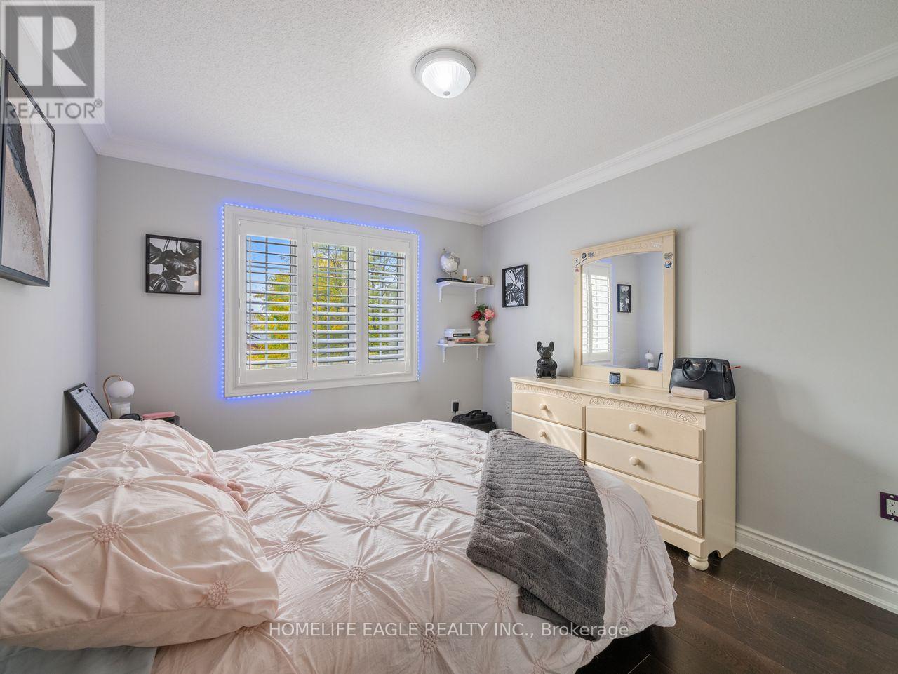 15 Eve Court, Bradford West Gwillimbury, Ontario  L3Z 3H6 - Photo 12 - N12661894