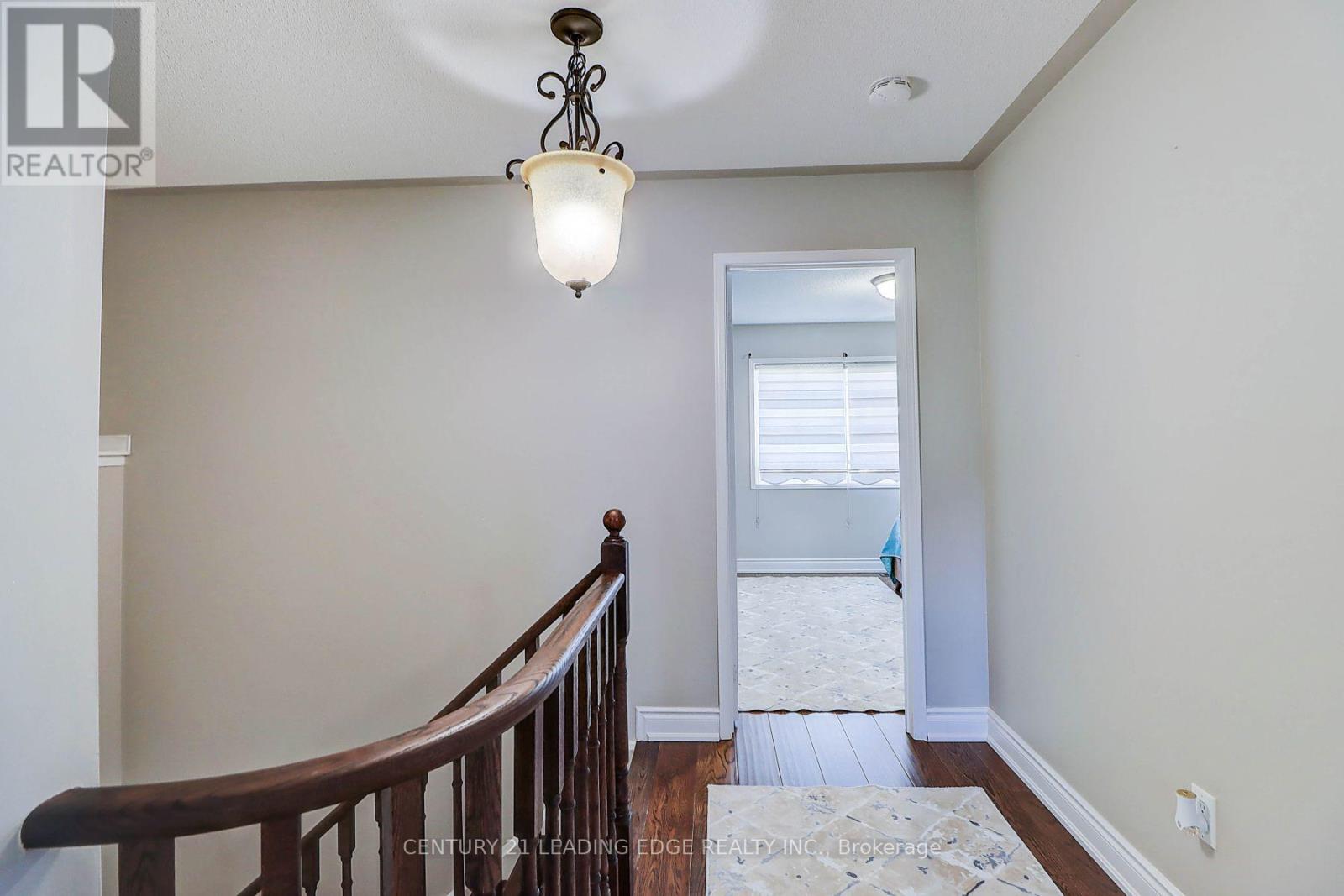 155 Webb Street, Bradford West Gwillimbury, Ontario  L3Z 0B9 - Photo 18 - N12661896