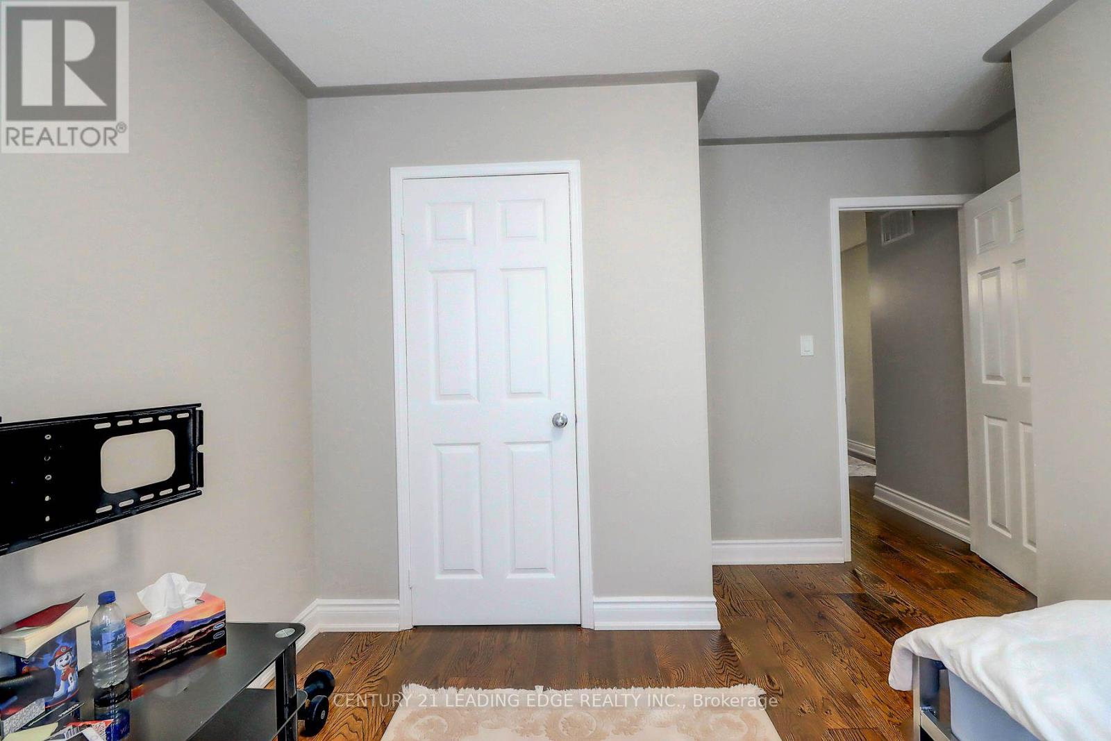 155 Webb Street, Bradford West Gwillimbury, Ontario  L3Z 0B9 - Photo 23 - N12661896