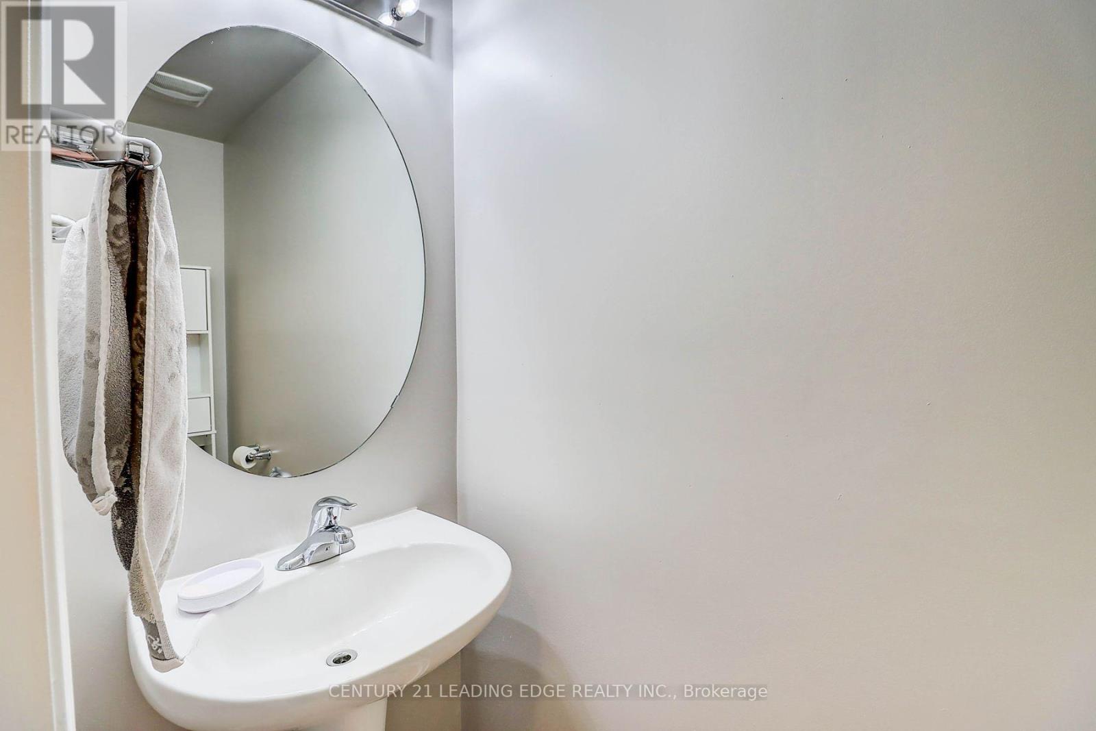 155 Webb Street, Bradford West Gwillimbury, Ontario  L3Z 0B9 - Photo 27 - N12661896