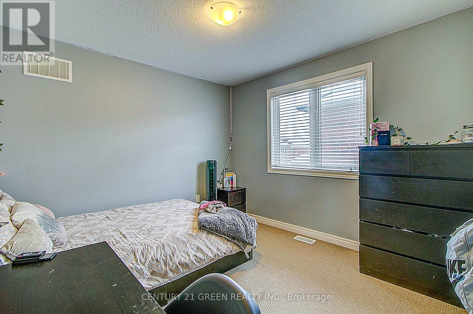 73 Wandering Glider Trail, Bradford West Gwillimbury, Ontario  L3Z 2A5 - Photo 41 - N12661966