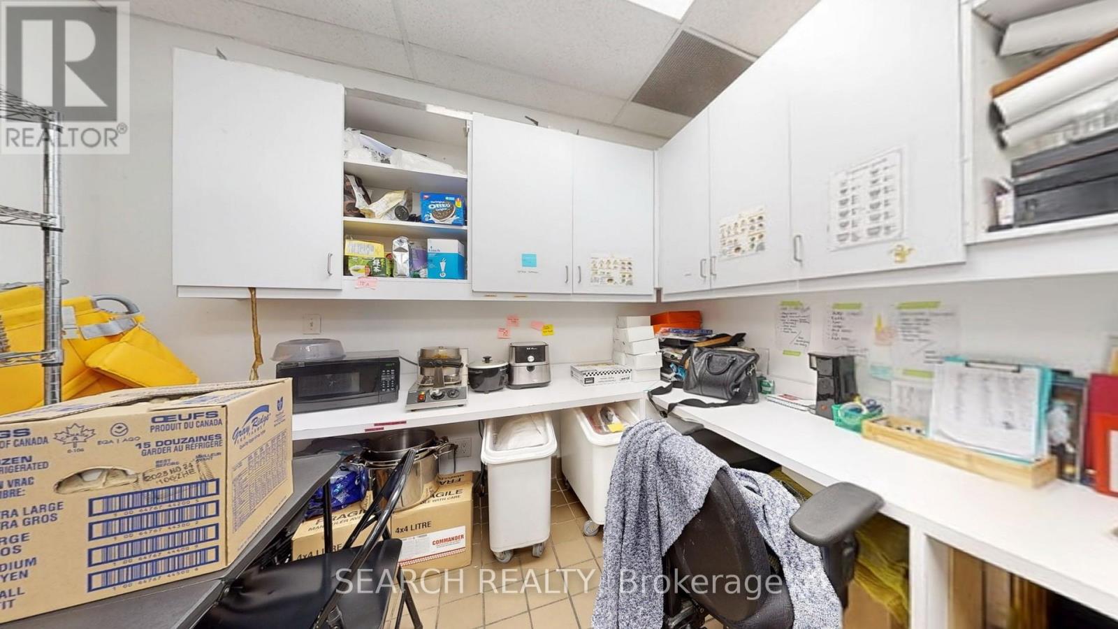 Aa-A1 - 9342 Bathurst Street, Vaughan, Ontario L6A 4N9 - Photo 46 - N12460494