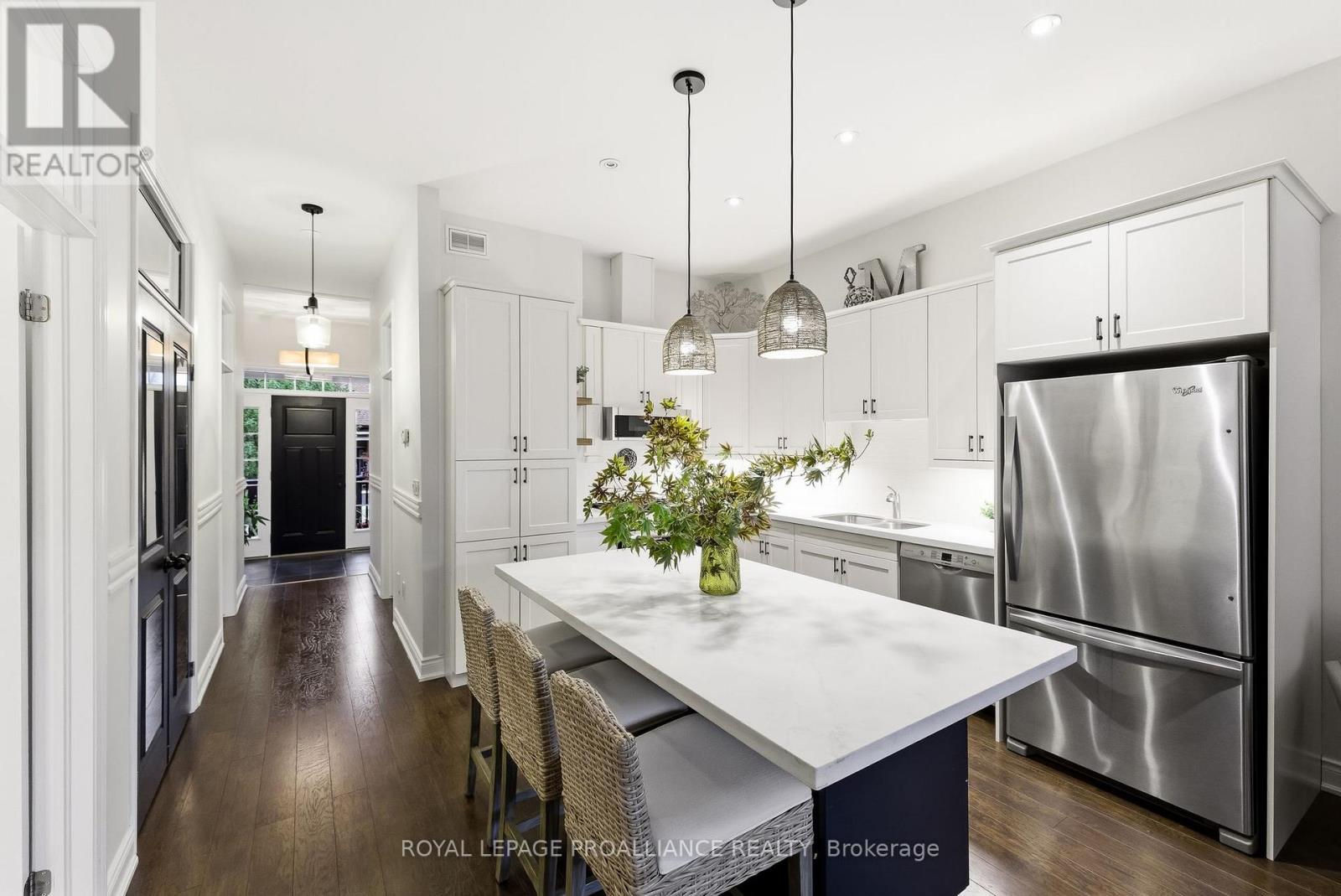 804 Lees Avenue, Cobourg, Ontario  K9A 4J7 - Photo 13 - X12483436