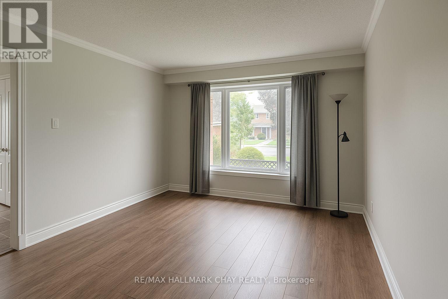 83 Trillium Crescent, Barrie, Ontario  L4N 6H6 - Photo 6 - S12661784