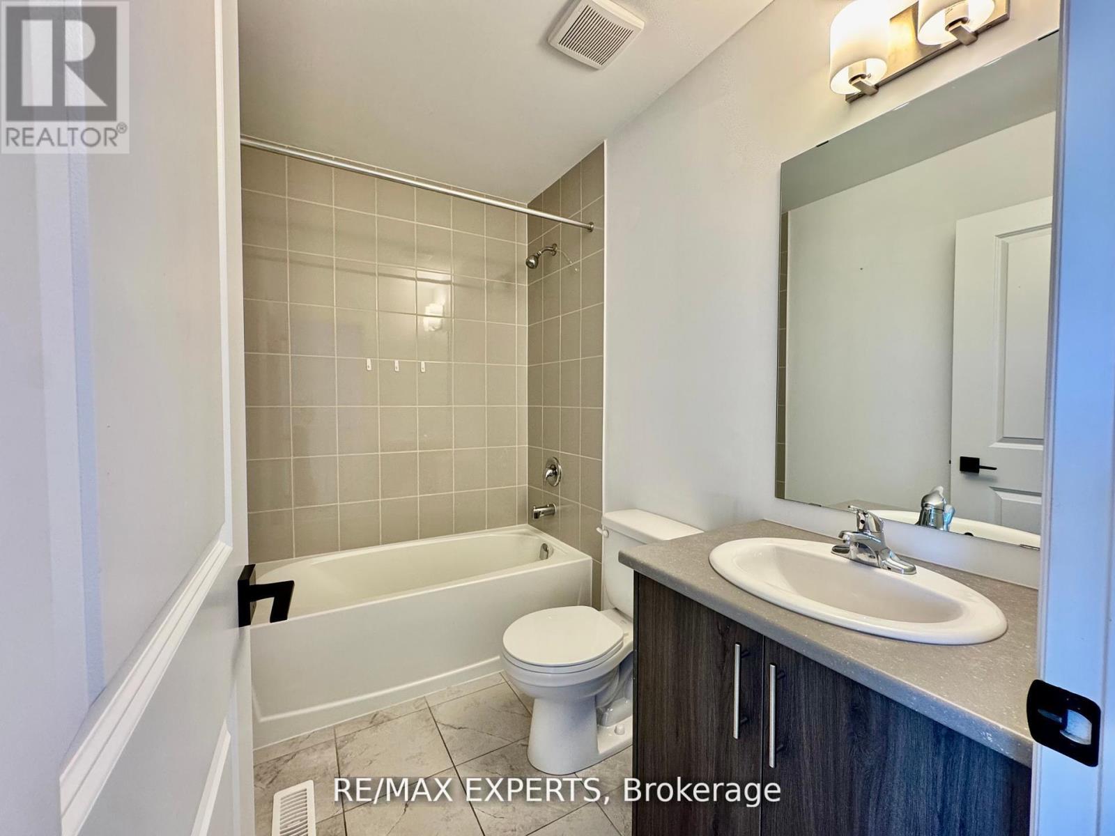 67 Fairlane Avenue, Barrie, Ontario  L9J 0N1 - Photo 19 - S12661818