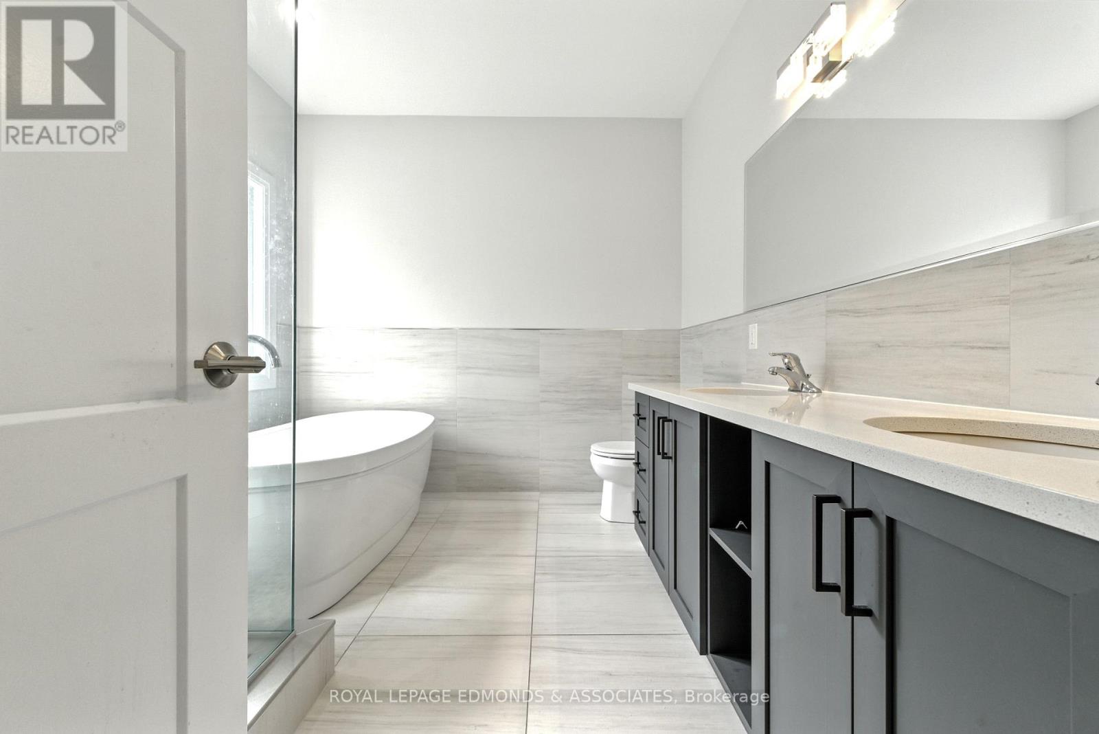 517 Sydenham Street, Pembroke, Ontario  K8A 8K5 - Photo 19 - X12387732