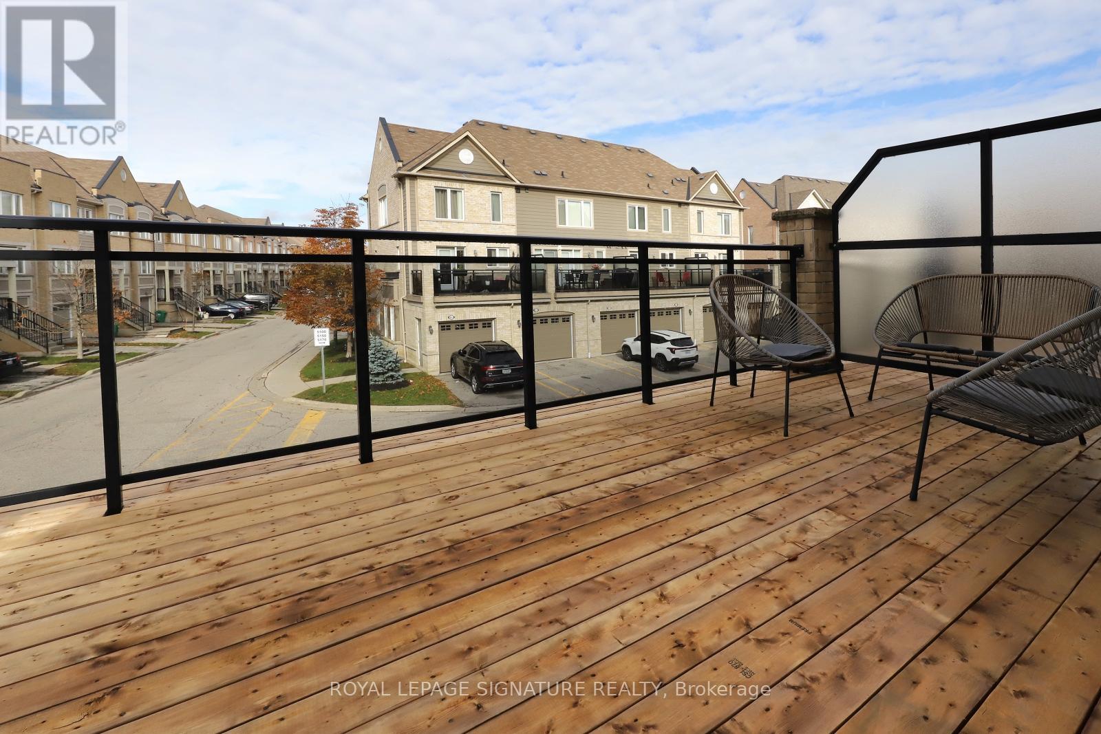 9 - 3025 Destination Drive, Mississauga, Ontario  L5M 0P3 - Photo 10 - W12480067