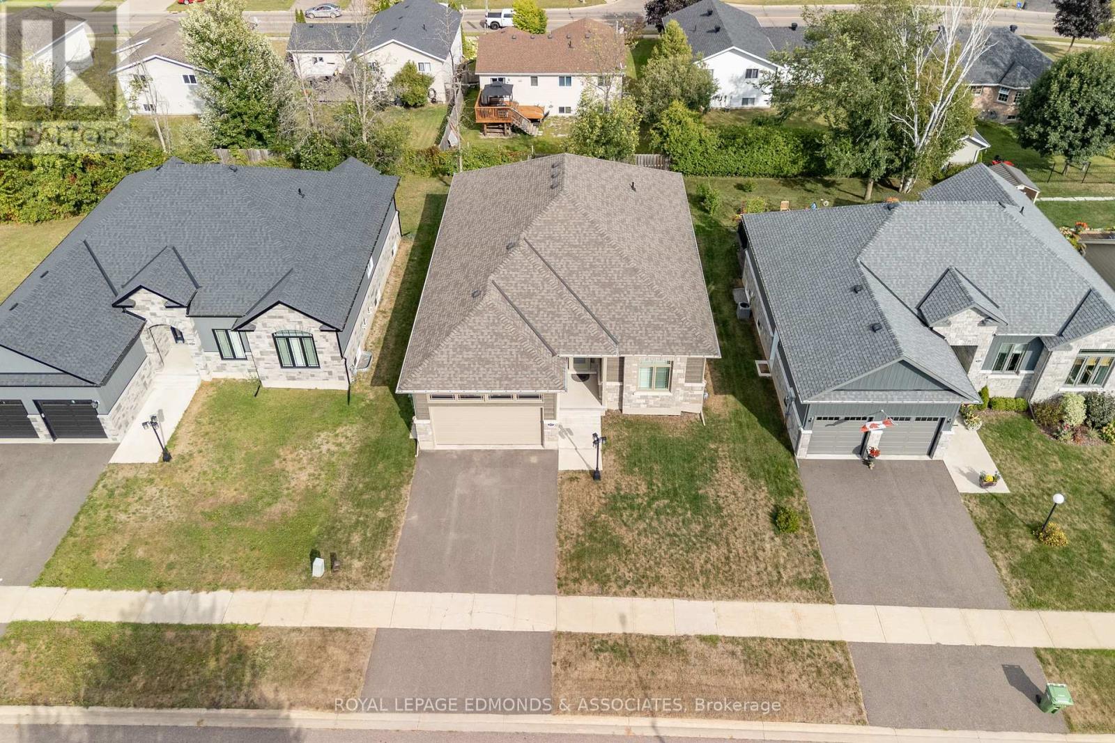 517 Sydenham Street, Pembroke, Ontario  K8A 8K5 - Photo 46 - X12387732