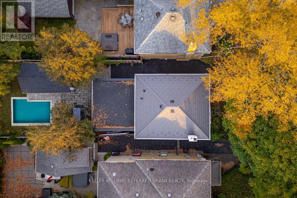 14 Meadowvale Drive, Toronto, Ontario  M8Y 2N8 - Photo 50 - W12510394