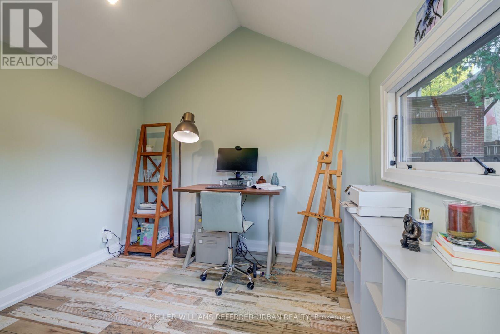 14 Meadowvale Drive, Toronto, Ontario  M8Y 2N8 - Photo 46 - W12510394