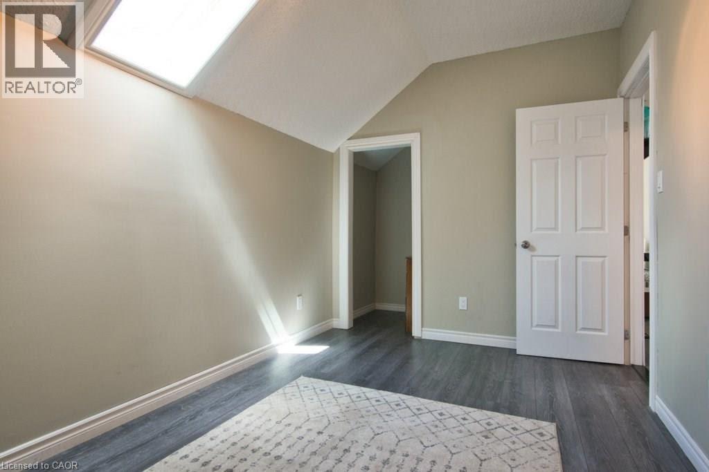 55 Chapel Street, Kitchener, Ontario  N2H 2S9 - Photo 13 - 40795972