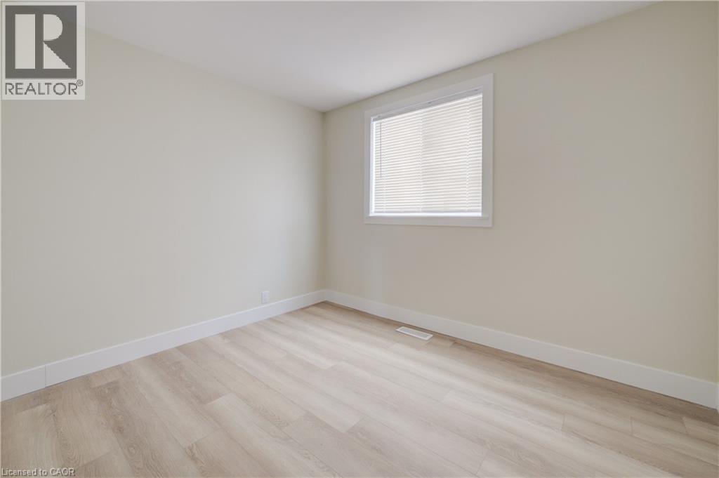 155 Wellington Street N, Kitchener, Ontario  N2H 5J9 - Photo 14 - 40795817