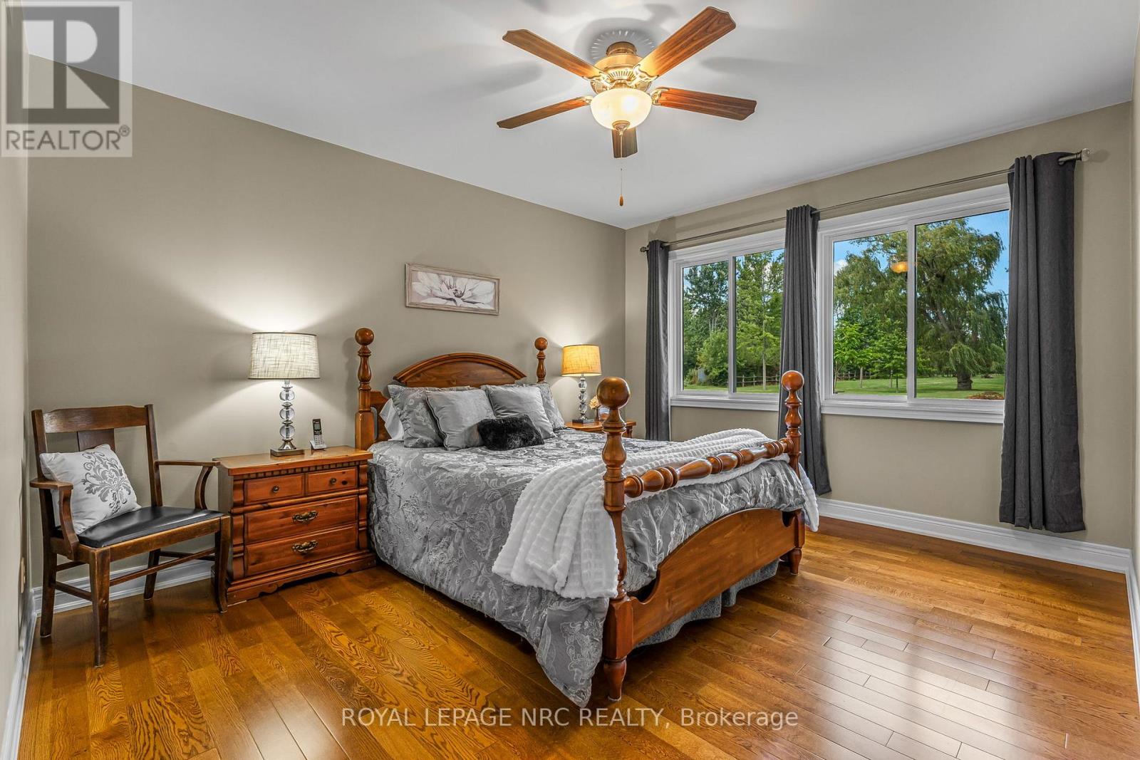 880 Edgemere Road, Fort Erie, Ontario  L2A 1A8 - Photo 20 - X12384029