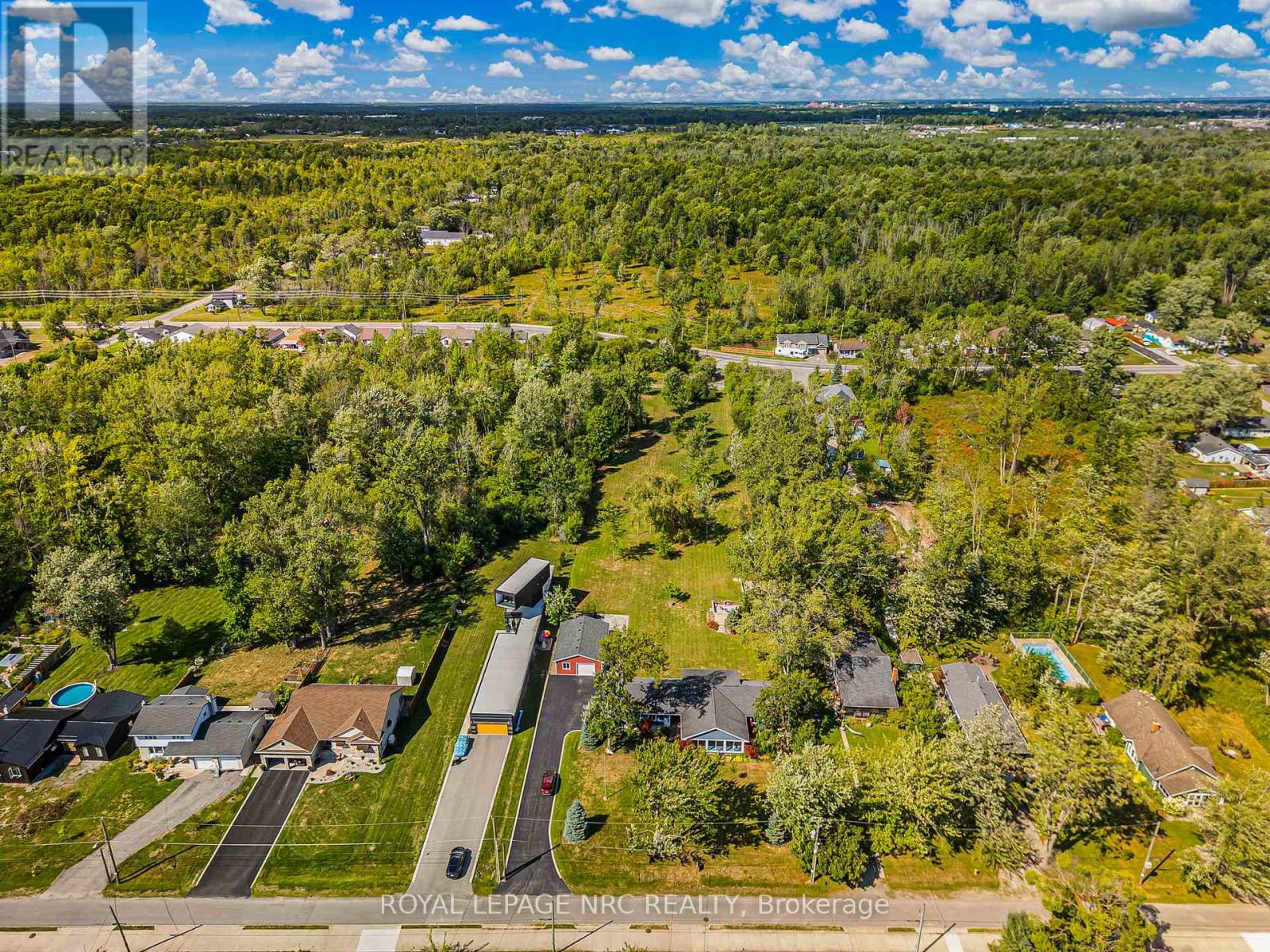 880 Edgemere Road, Fort Erie, Ontario  L2A 1A8 - Photo 45 - X12384029