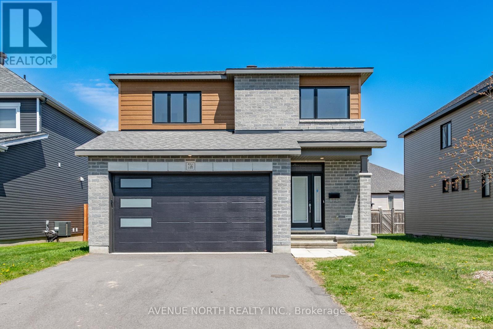 756 NAMUR STREET, Russell, Ontario