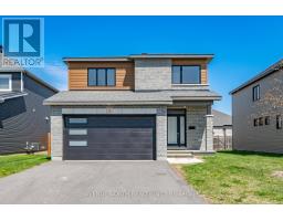 756 NAMUR STREET, Russell, Ontario