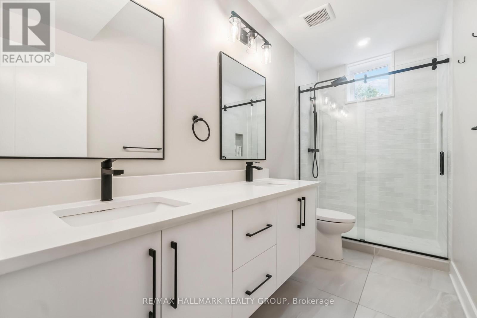 E - 72 Armstrong Street, Ottawa, Ontario  K1Y 2V7 - Photo 21 - X12470218