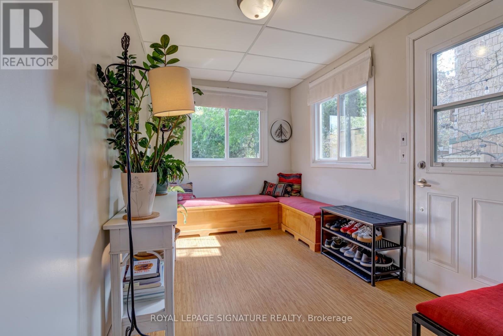 87 Twenty Fourth Street, Toronto, Ontario  M8V 3N7 - Photo 16 - W12591078