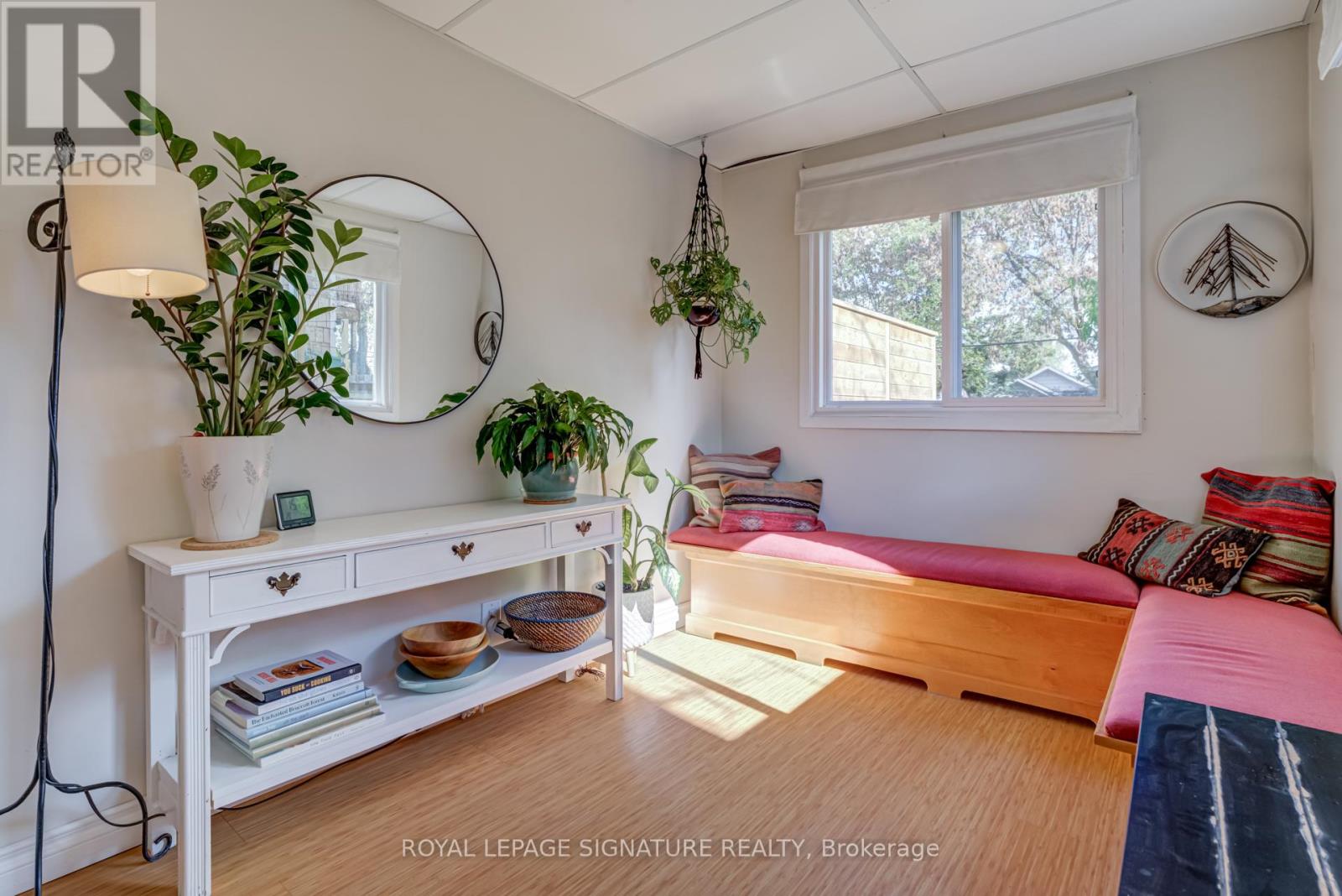 87 Twenty Fourth Street, Toronto, Ontario  M8V 3N7 - Photo 17 - W12591078