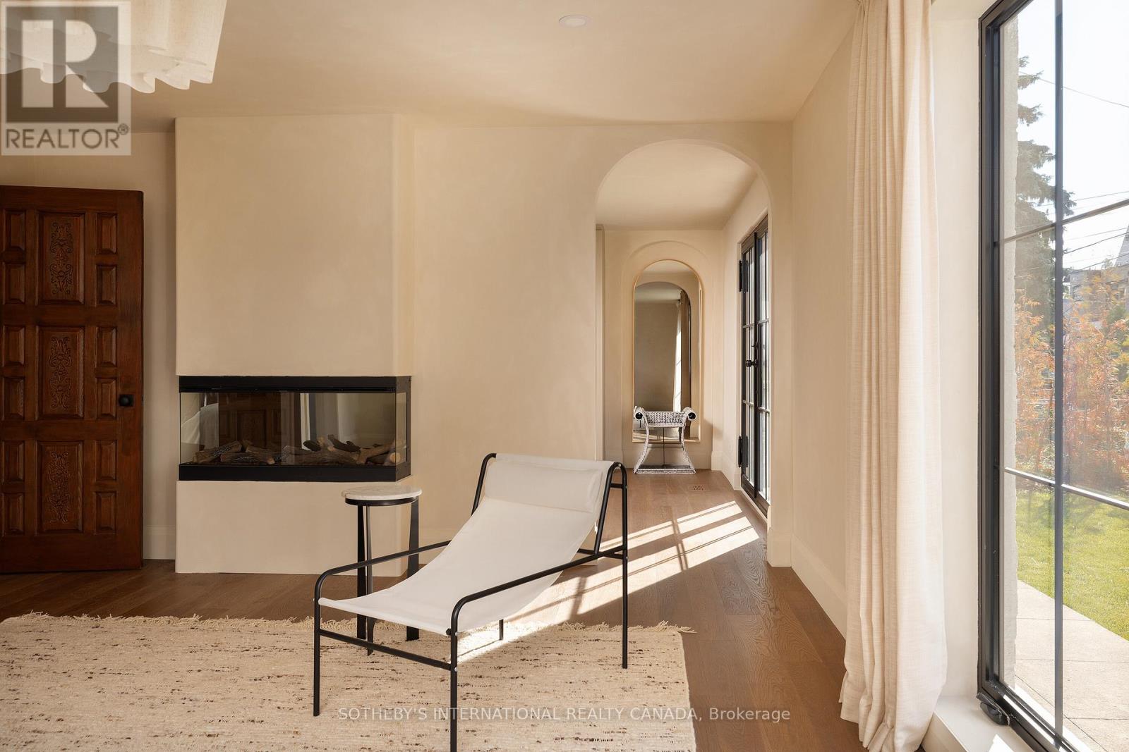 36 Rosemeade Avenue, Toronto, Ontario  M8Y 3A3 - Photo 14 - W12661762