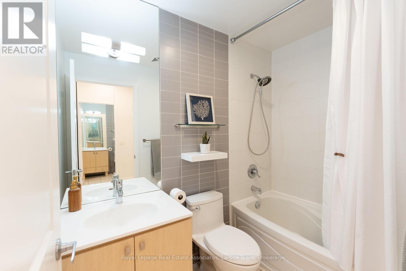 102 - 225 Sherway Gardens Road, Toronto, Ontario  M9C 0A3 - Photo 21 - W12661852