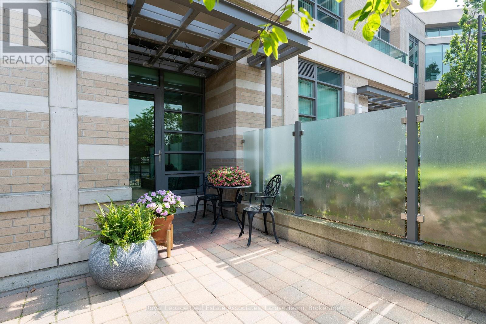 102 - 225 Sherway Gardens Road, Toronto, Ontario  M9C 0A3 - Photo 24 - W12661852