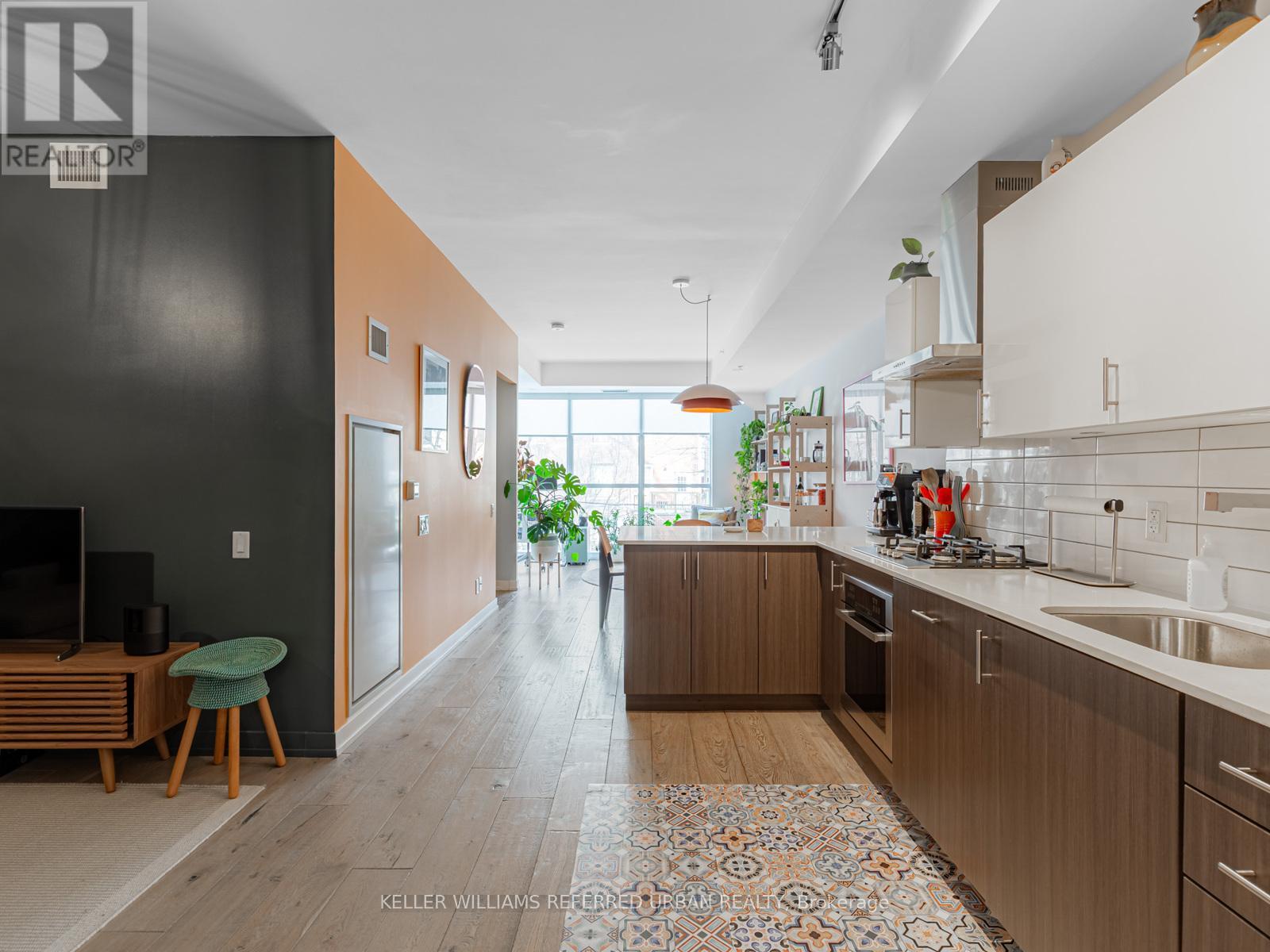 222 - 38 Howard Park Avenue, Toronto, Ontario  M6R 0A7 - Photo 12 - W12661858