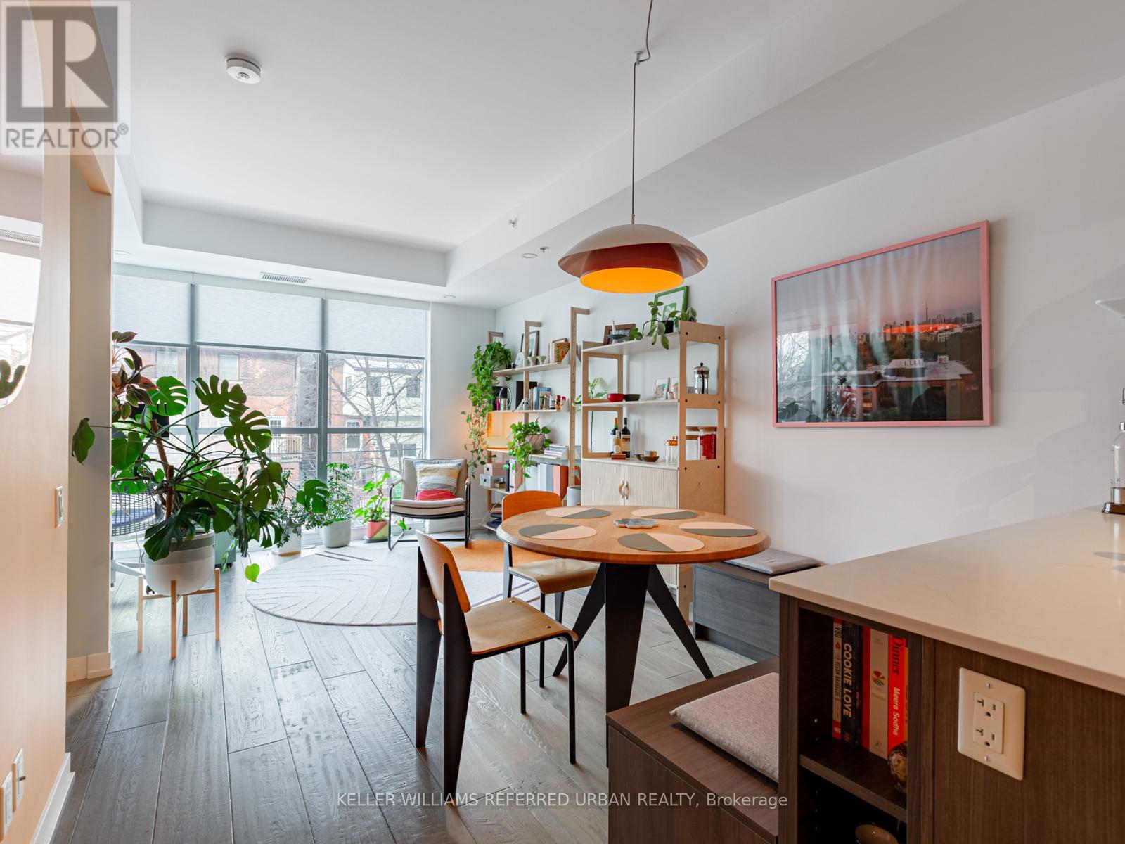 222 - 38 Howard Park Avenue, Toronto, Ontario  M6R 0A7 - Photo 14 - W12661858