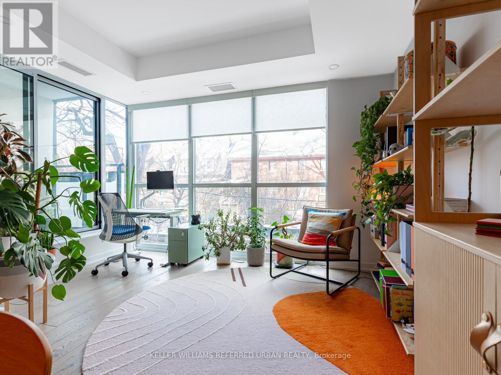 222 - 38 Howard Park Avenue, Toronto, Ontario  M6R 0A7 - Photo 18 - W12661858