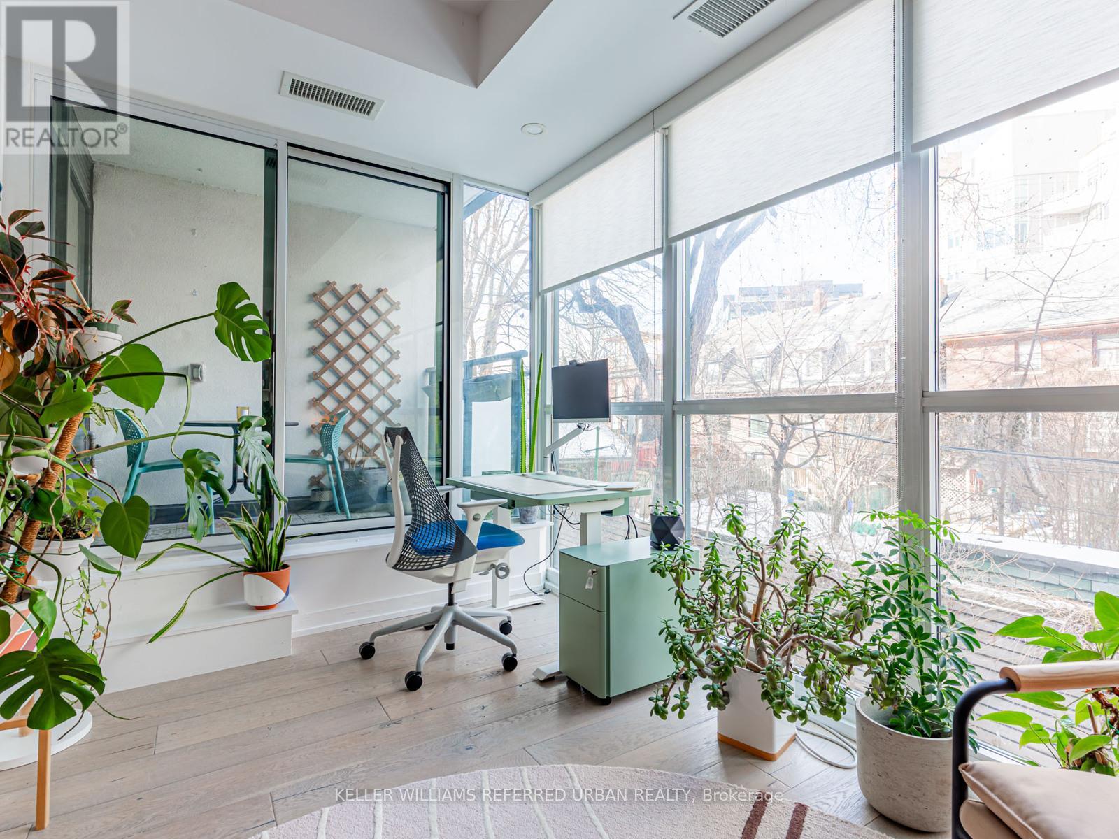 222 - 38 Howard Park Avenue, Toronto, Ontario  M6R 0A7 - Photo 19 - W12661858