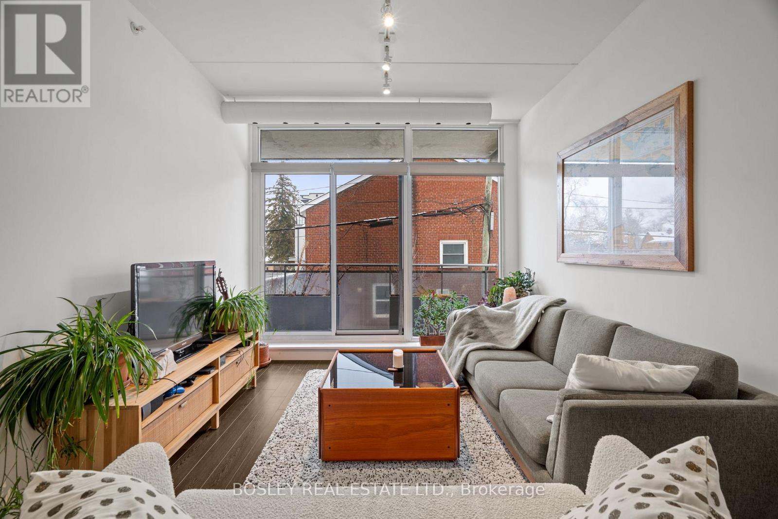 205 - 588 Annette Street, Toronto, Ontario  M6S 2C4 - Photo 14 - W12661886